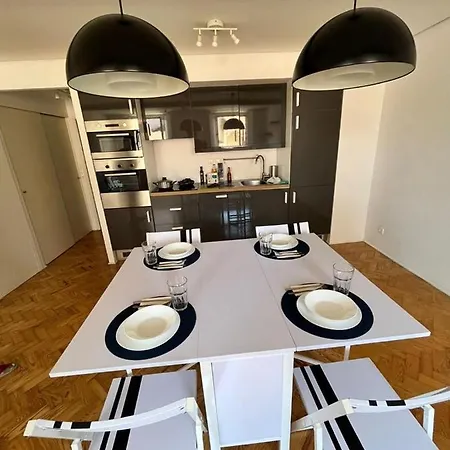 Very In Apartment